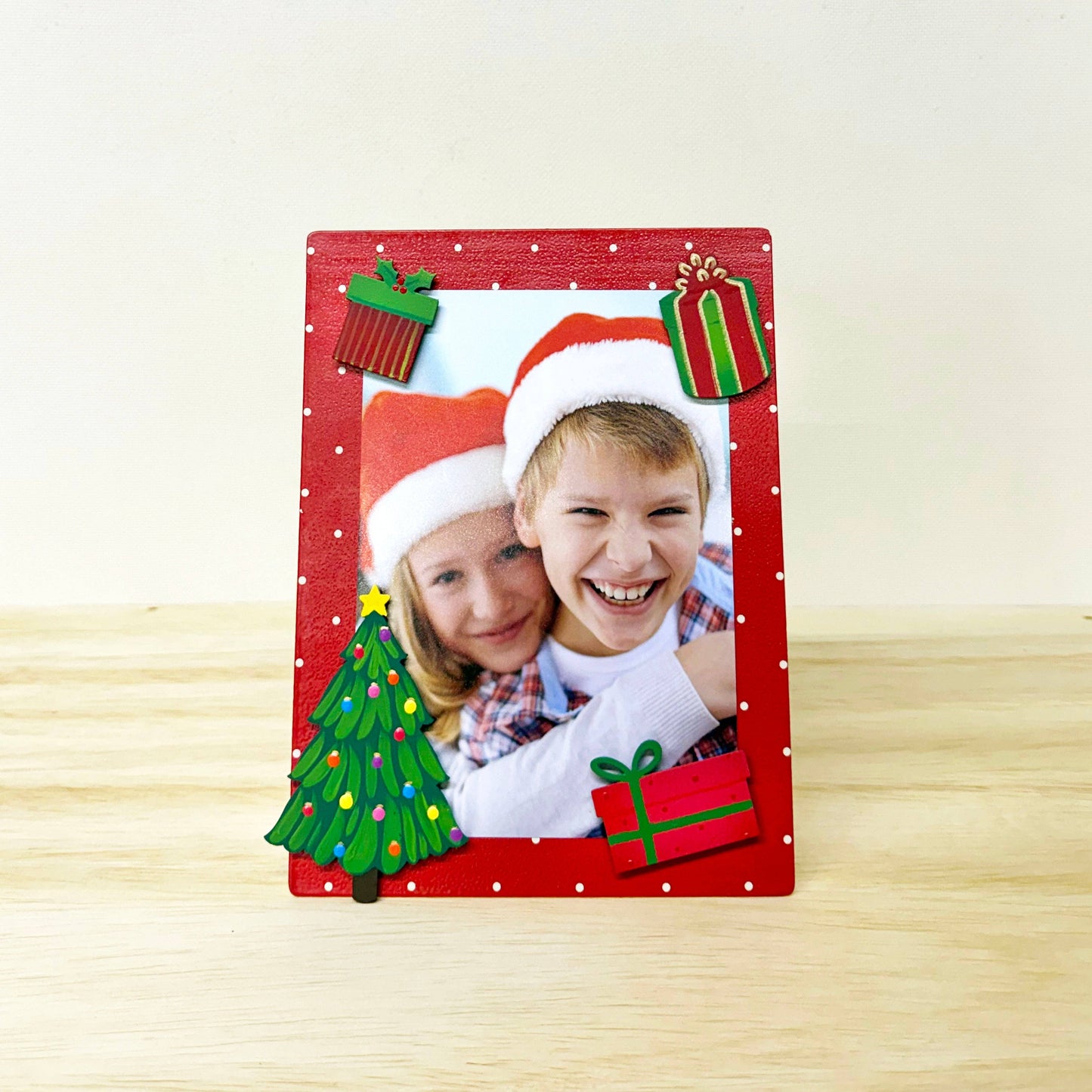 Christmas Tree w/ Ornaments Magnet, Holiday Decor