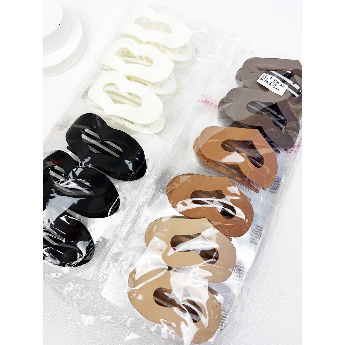 Matte Heart Shape Cut Out Flat Hair Clip