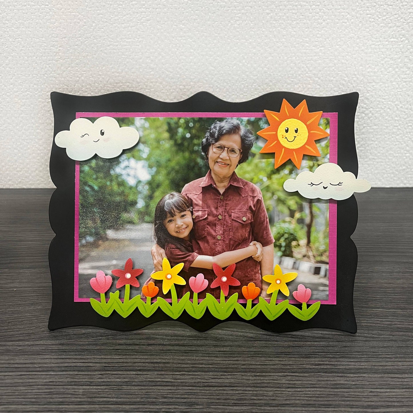 Flower Border Magnet