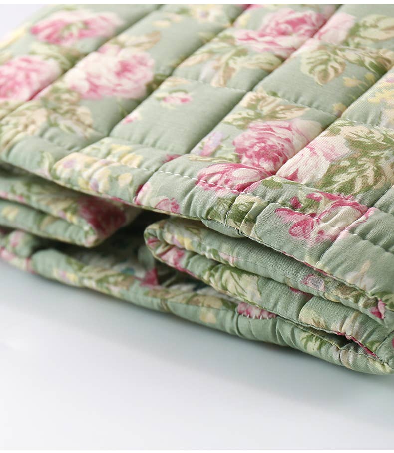 Vintage Floral Quilted Fabric Storage Basket with Handle
