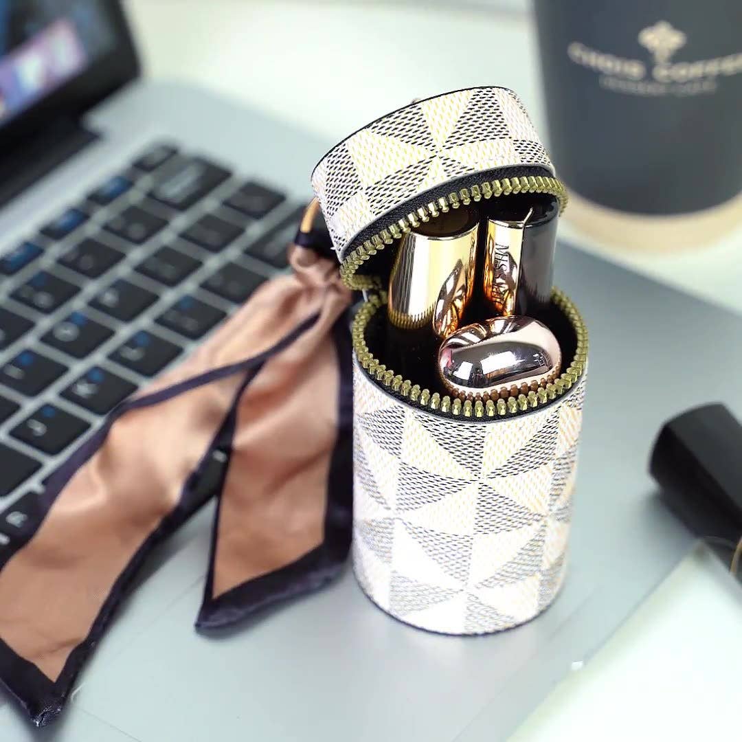 Chic Lipstick Holder Case with Zipper and Ribbon Strap