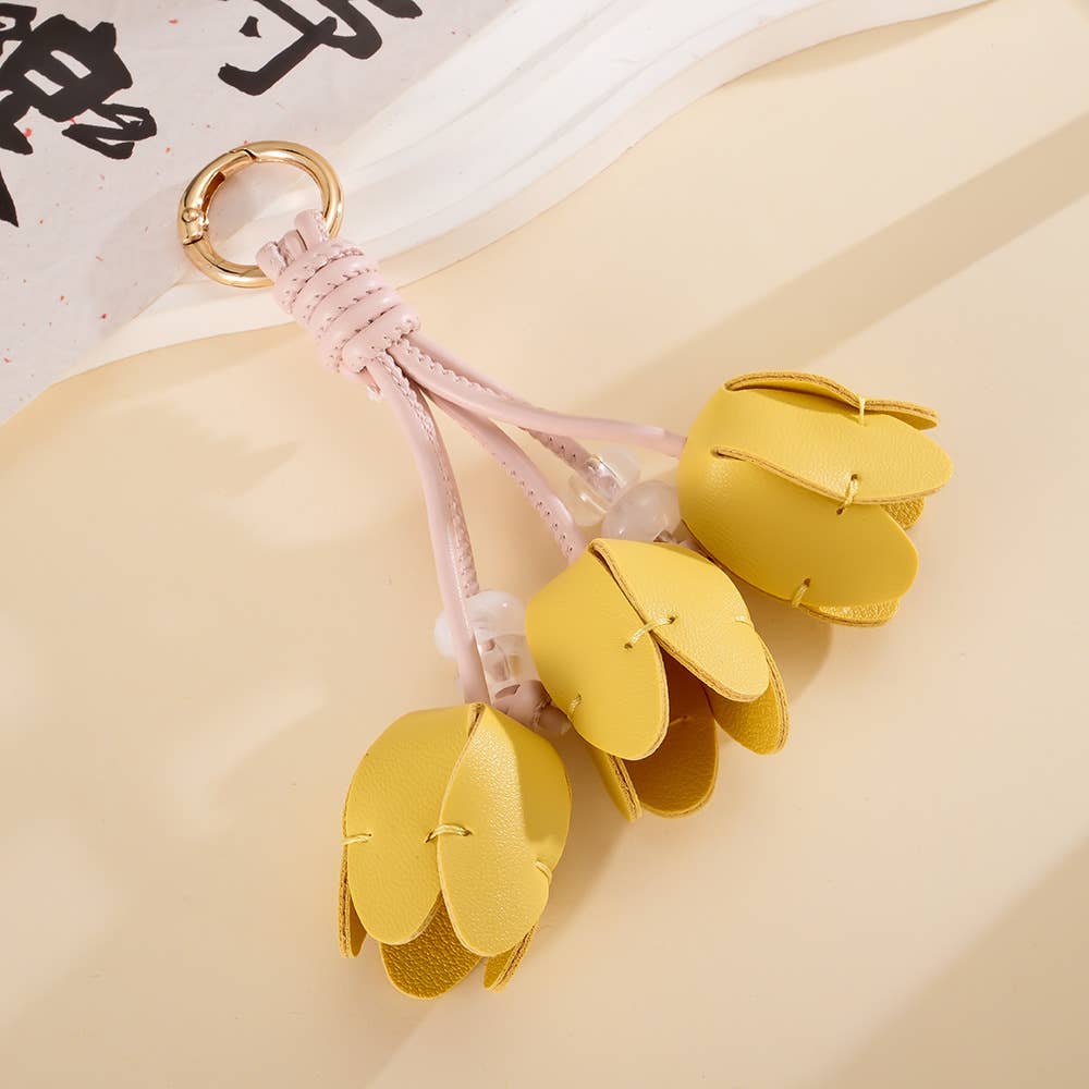 Dopamine Woven Pu Tulip Bud Keychain