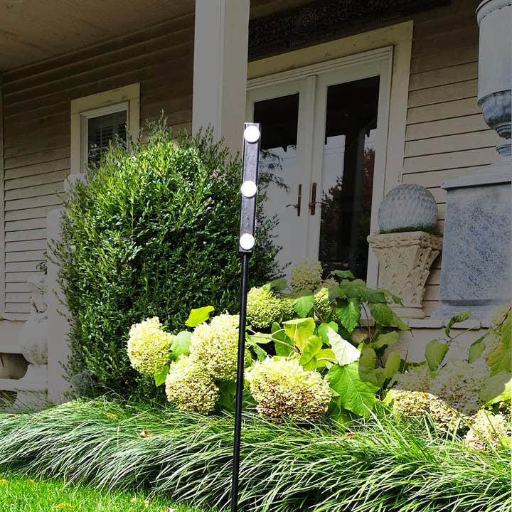 Magnetic Garden Stake, Garden Decor