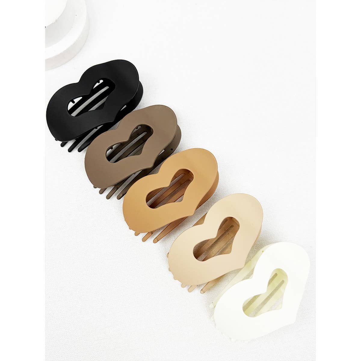 Matte Heart Shape Cut Out Flat Hair Clip